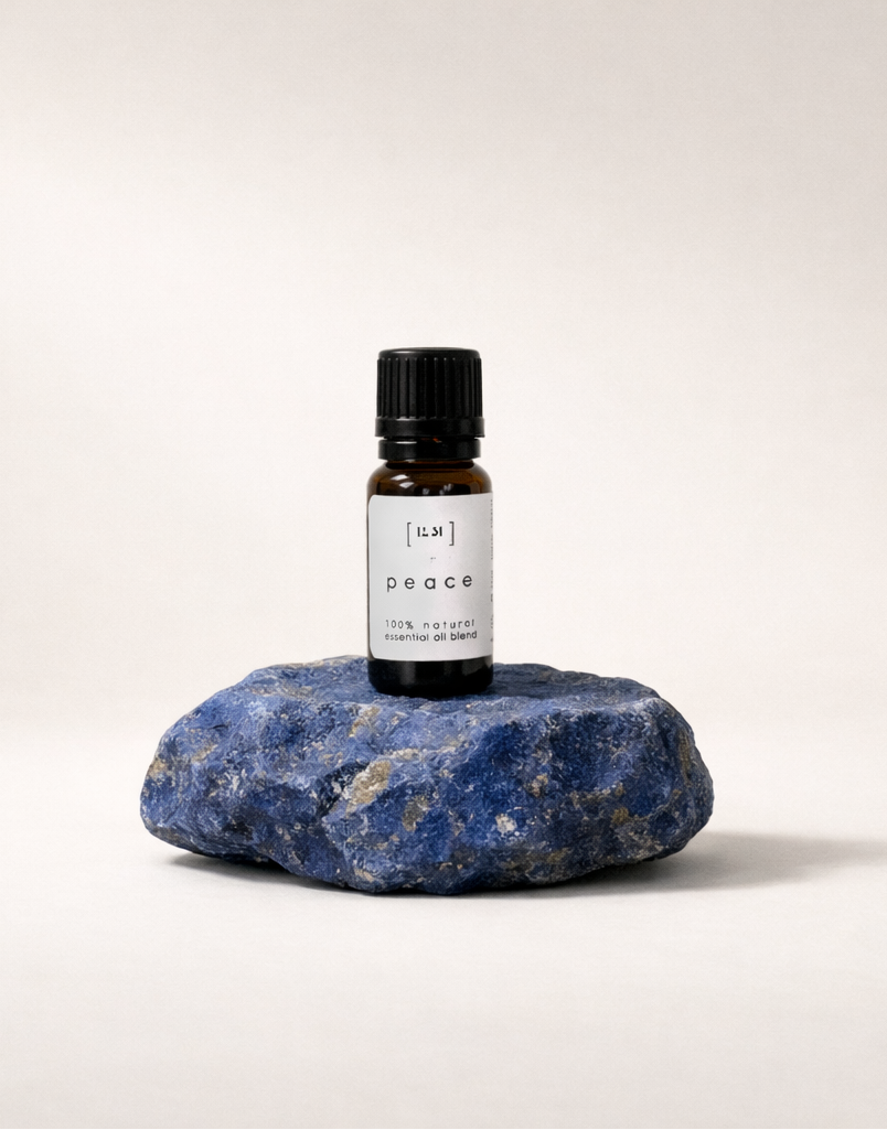 1331_calm_mind_peaceful_sleep_essential_oil_blend